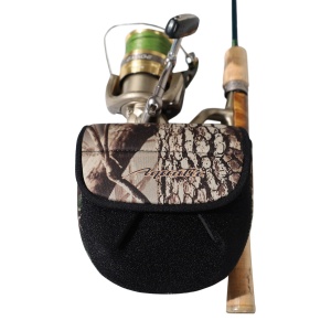 Чехол неопреновый Ч-49К для катушки 2000-4000 регулируемый (цвет: камуфляж)